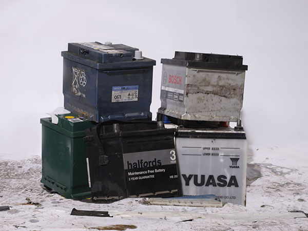 Как восстановить аккумулятор мотоцикла 12 вольт